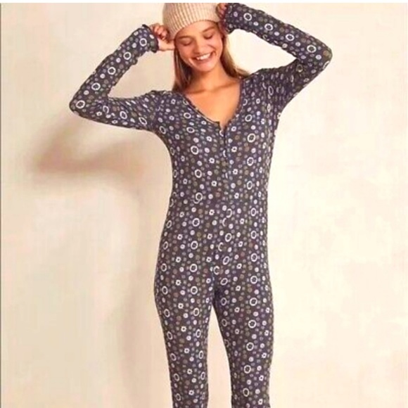 Free People Other - FREE PEOPLE INTIMATELY FREE HOME ALONE LONG JOHN NWT SIZE MEDIUM